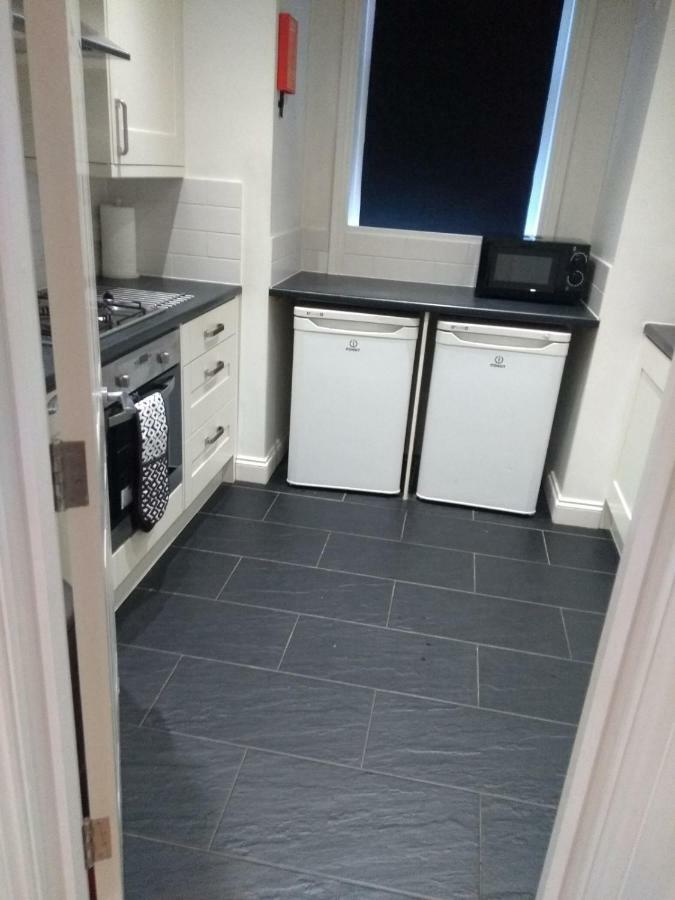 Clifton Apartment Luton  Eksteriør billede
