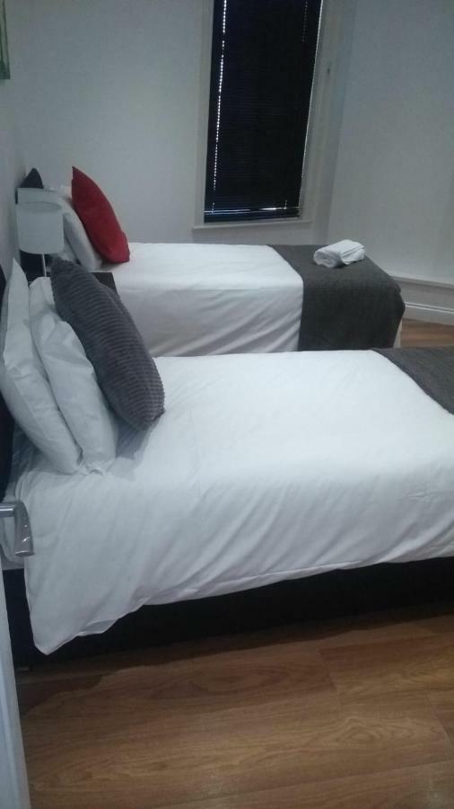 Clifton Apartment Luton  Eksteriør billede